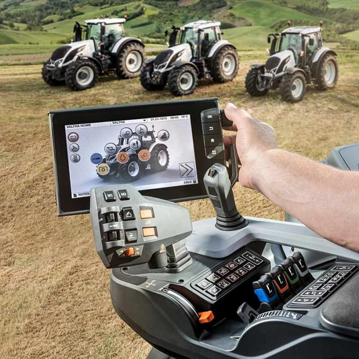 valtra-n4-t4-s4-series-smart-touch-keyvisual-800